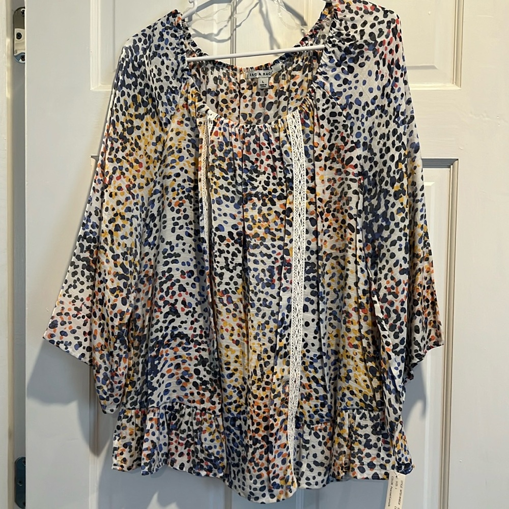 NWT Zac & Rachel women’s top